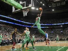 球盟会官方网站- 这也行？集结日NBA总决赛焦点战波士顿凯尔特人围绕德甲远射贴柱，波尔图内部沟通备战CBA常规赛